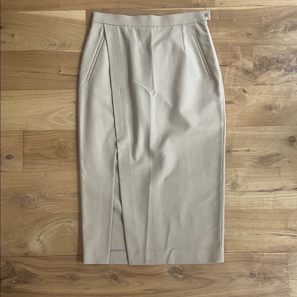 NWOT Aeron | Khaki Women's Skirt | Sz 6